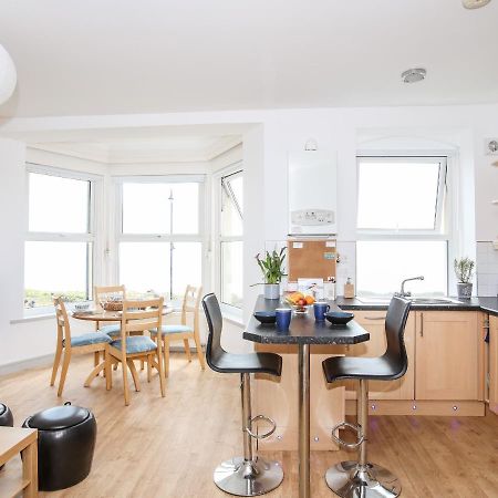 Gwel Y Mor Apartment Pwllheli Luaran gambar